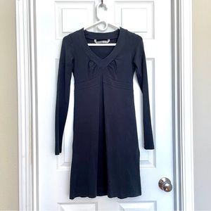 ATHLETA Black Long Sleeve V-Neck Dress – Size XXS